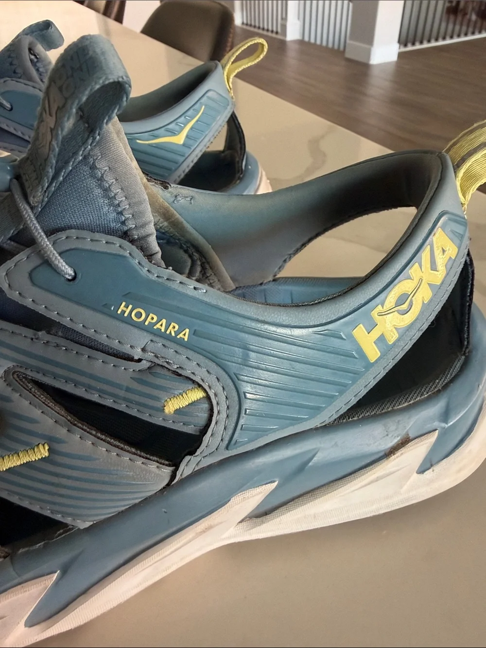 HOKA One One Hopara Women’s Blue Athletic Slip-on Trail Hiking Sandals. Sz 9.5